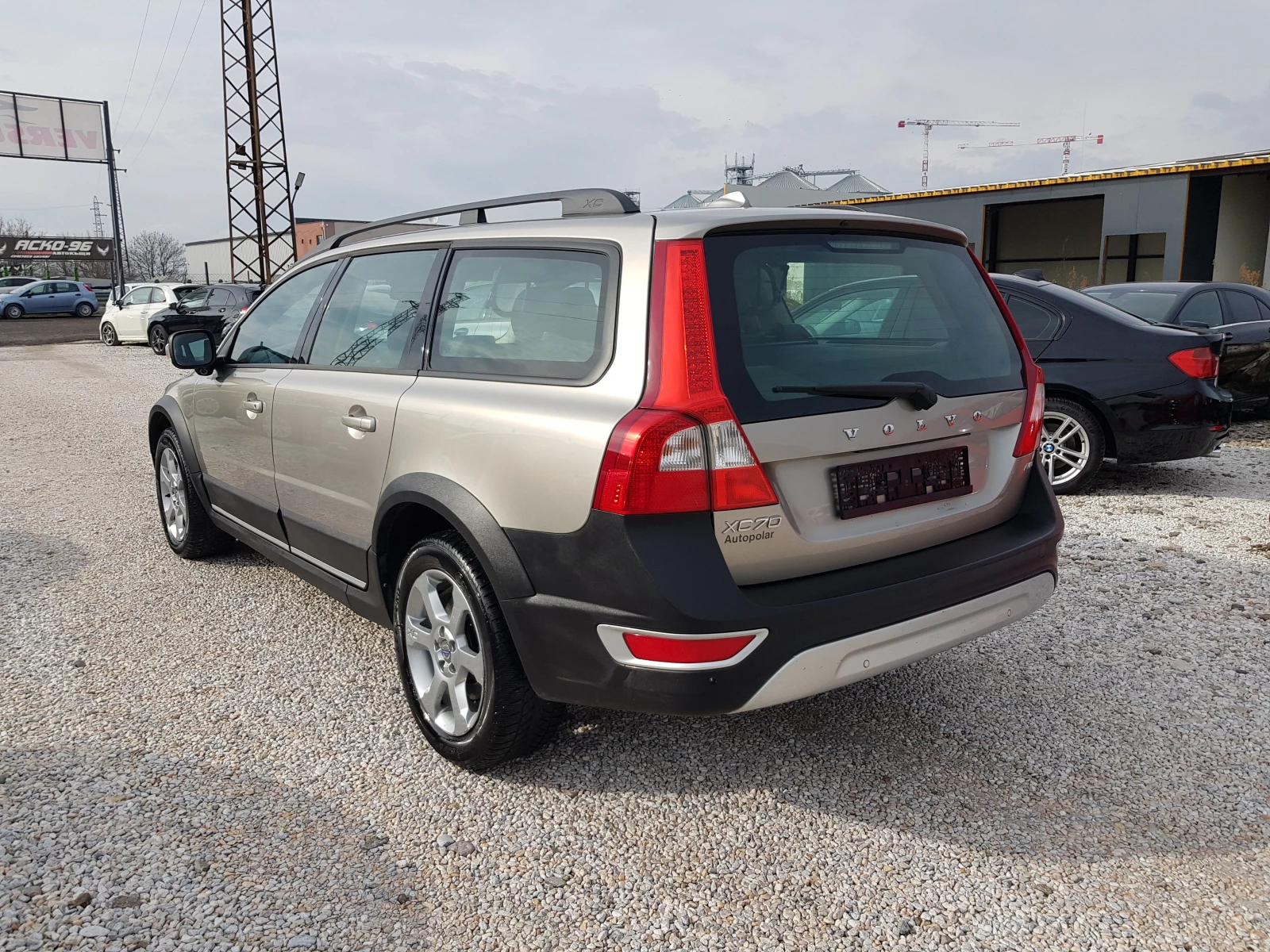 Volvo Xc70 2.4 AWD - 185 к.с. АВТОМАТИК ДИСТРОНИК ЛИЗИНГ - изображение 6