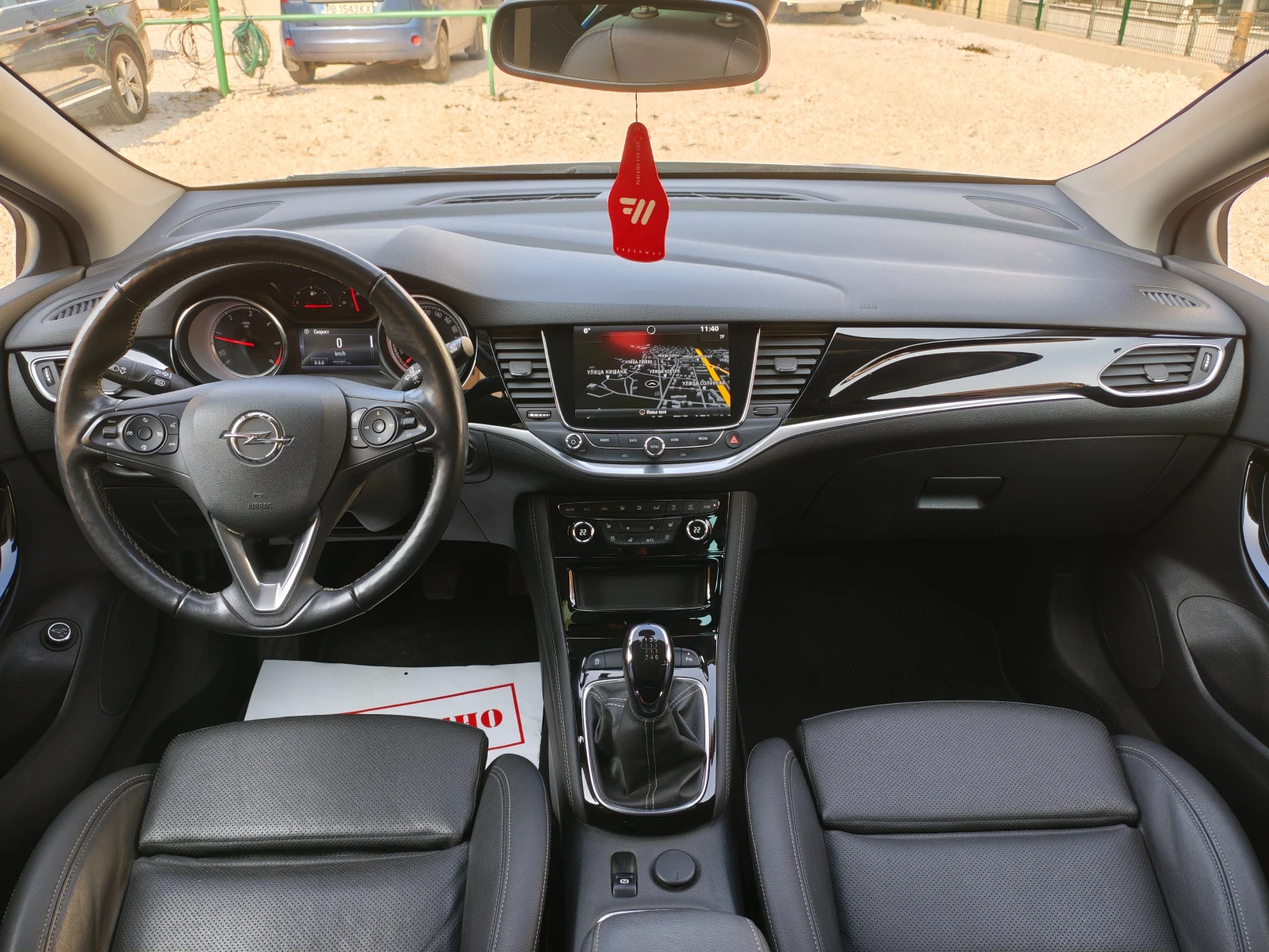 Opel Astra 1.6 CDTi Innovation-КОЖА-ФУЛ ЕКСТРИ, снимка 8 - Автомобили и джипове - 53561903