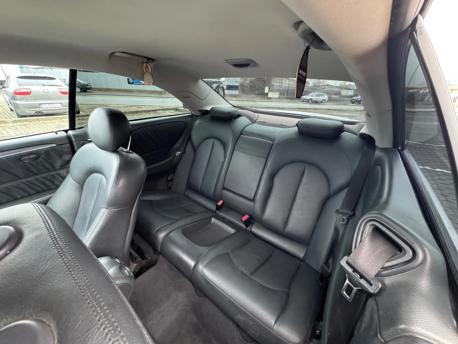 Mercedes-Benz CLK 320i V6 Avangarde Автоматик, снимка 17 - Автомобили и джипове - 53894735