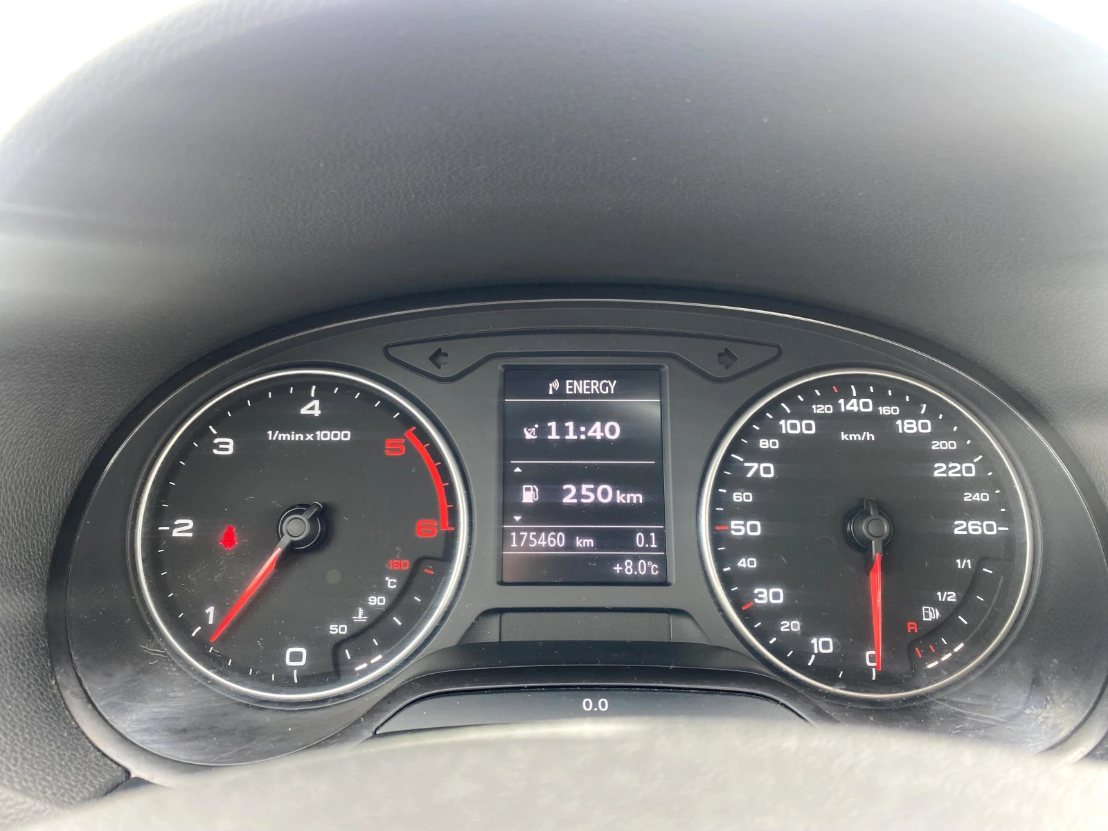 Audi A3 1.6TDI---Бонбон---, снимка 8 - Автомобили и джипове - 54078066