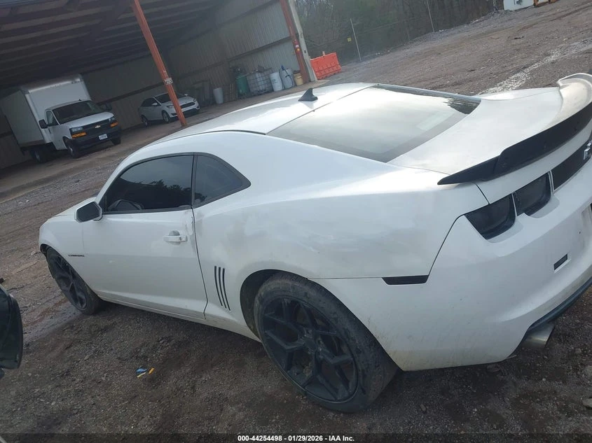 Chevrolet Camaro 3.6L V-6 DI, DOHC, VVT, 323HP Rear Wheel Drive | Mobile.bg � ����������� 14