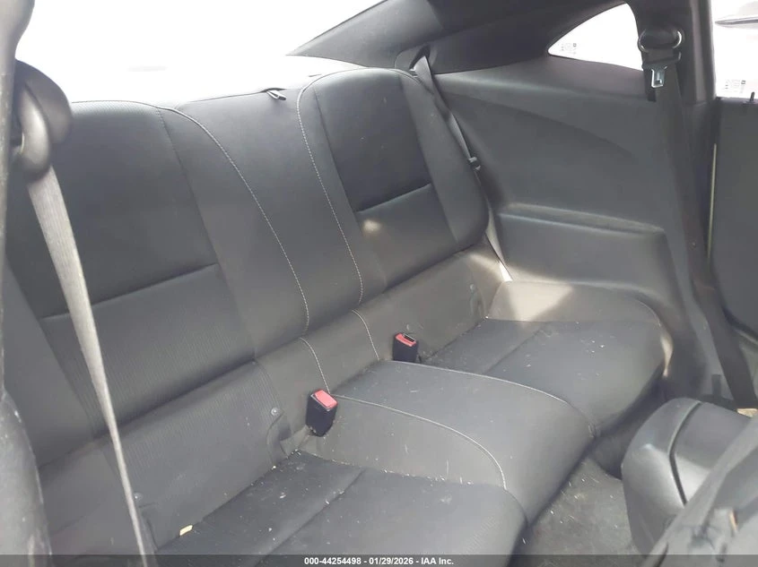 Chevrolet Camaro 3.6L V-6 DI, DOHC, VVT, 323HP Rear Wheel Drive | Mobile.bg � ����������� 8