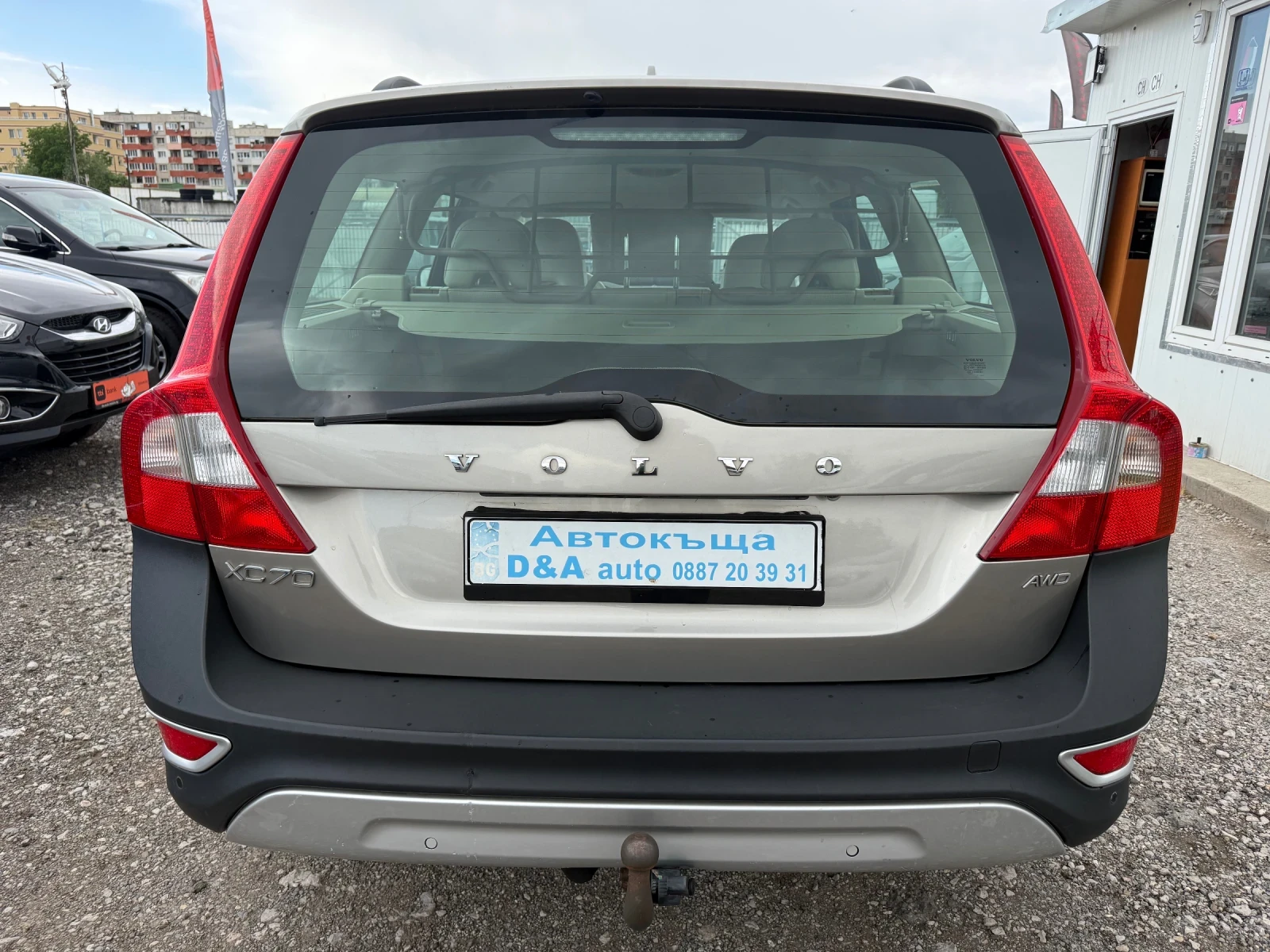 Volvo Xc70 3.2i AWD Kross Coyntry, снимка 9 - Автомобили и джипове - 54590024