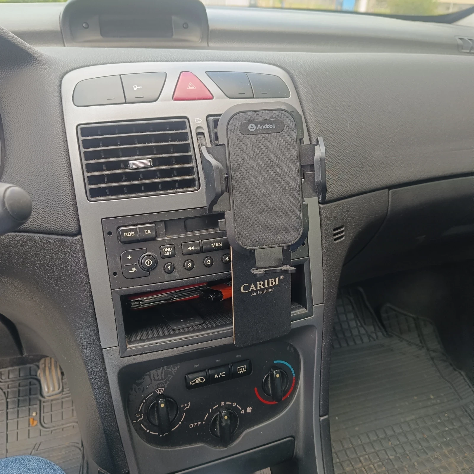 Peugeot 307, снимка 9 - Автомобили и джипове - 54725953