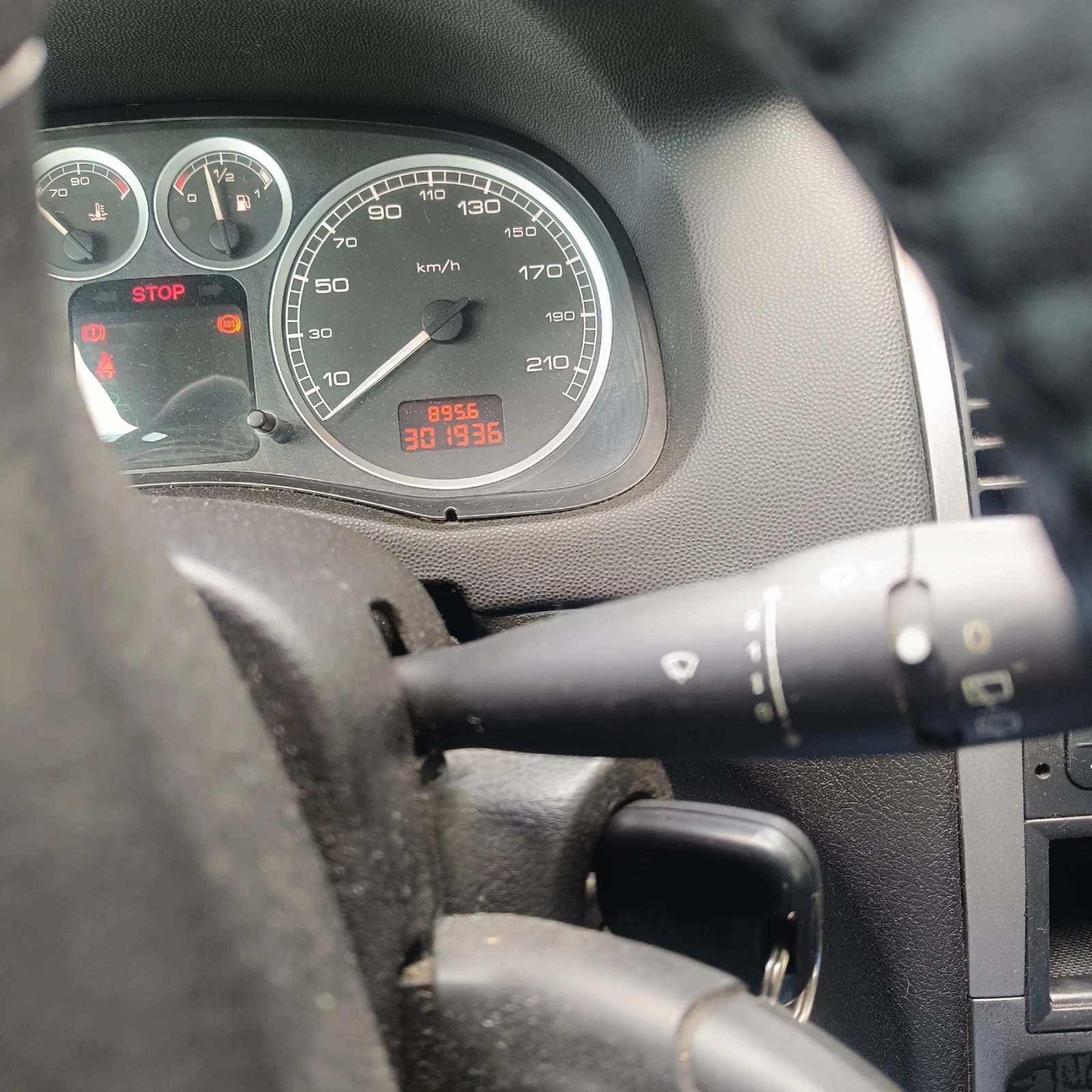 Peugeot 307, снимка 10 - Автомобили и джипове - 54725953