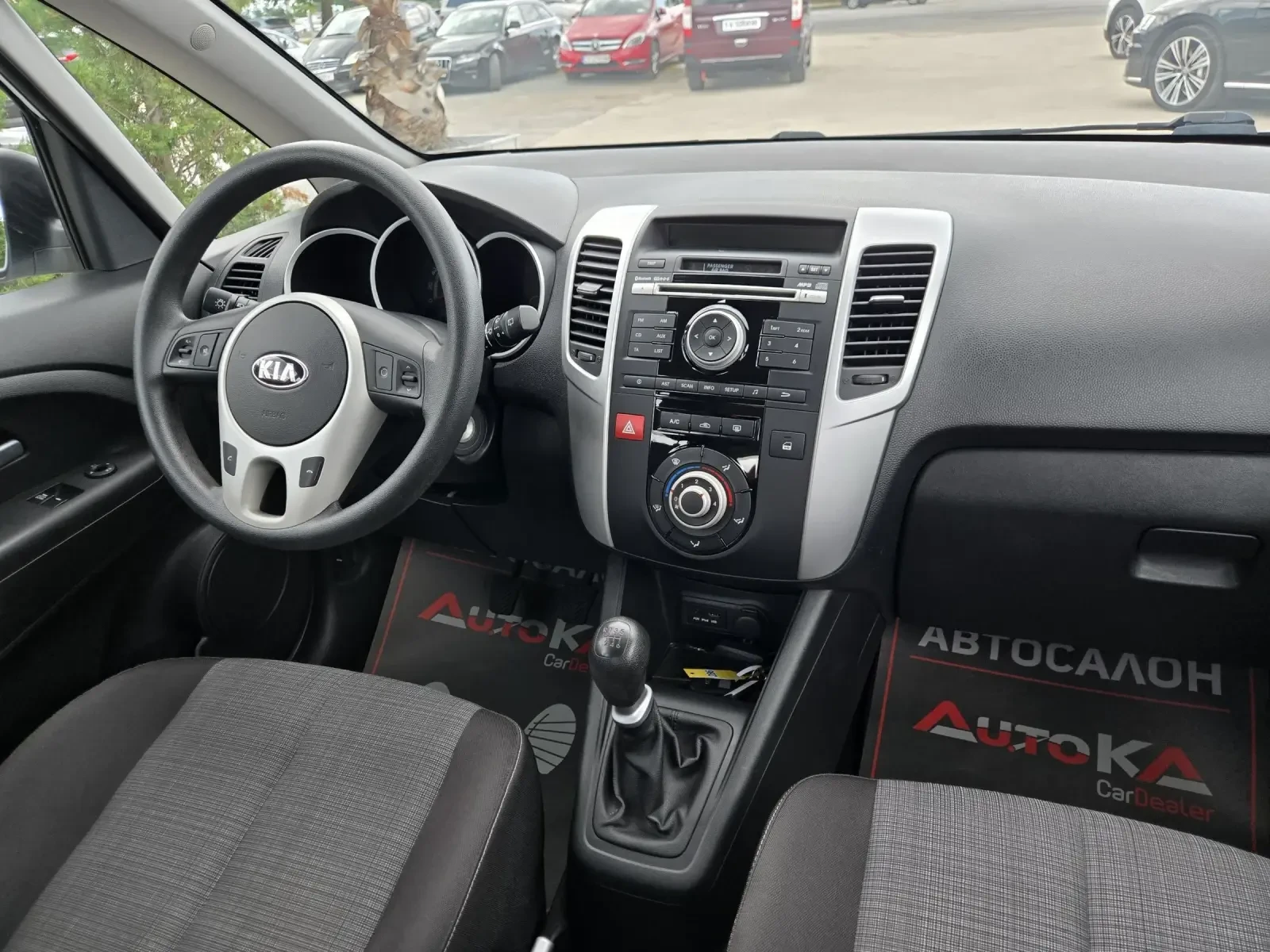 Kia Venga 1.4CRDI-90кс= 6СК= FACELIFT= 146.000km= СЕРВ.ИСТОР, снимка 13 - Автомобили и джипове - 54825514