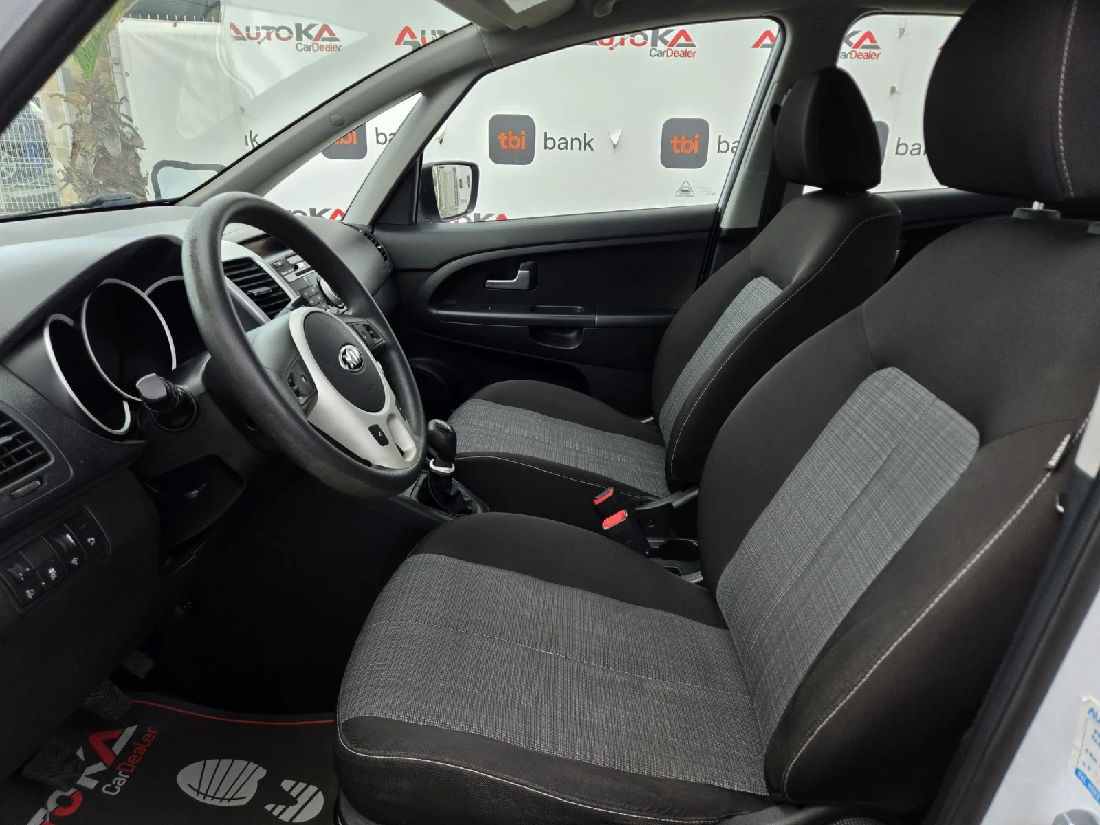 Kia Venga 1.4CRDI-90кс= 6СК= FACELIFT= 146.000km= СЕРВ.ИСТОР, снимка 7 - Автомобили и джипове - 54825514