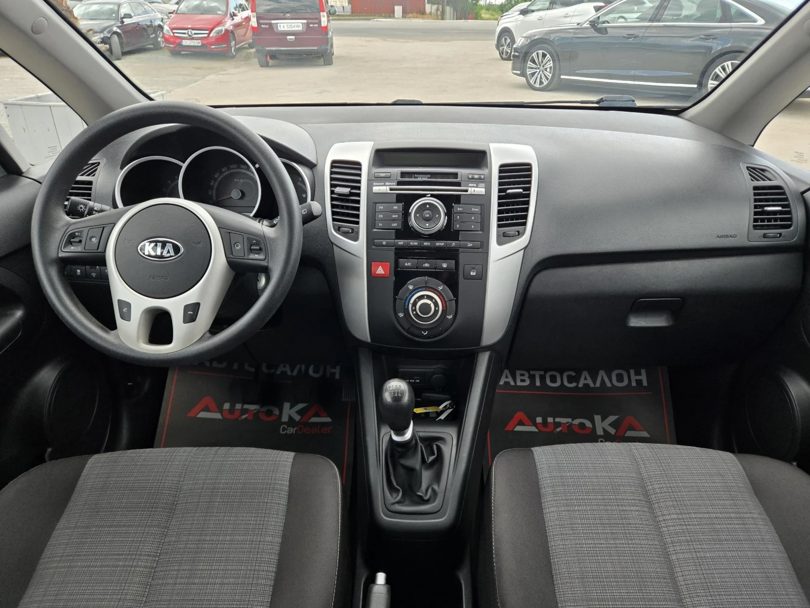 Kia Venga 1.4CRDI-90кс= 6СК= FACELIFT= 146.000km= СЕРВ.ИСТОР, снимка 12 - Автомобили и джипове - 54825514