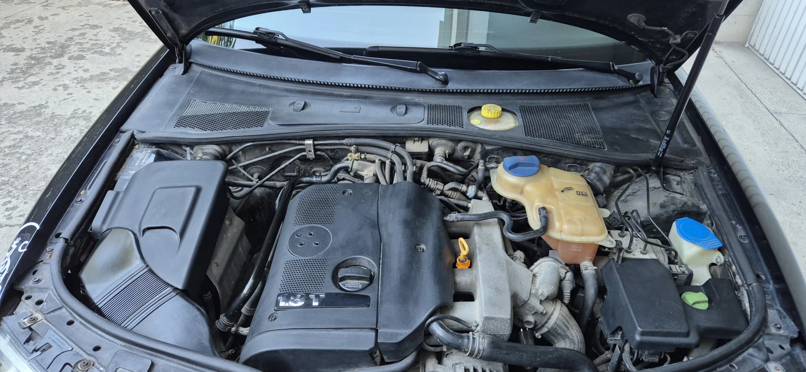 VW Passat 1.8T, снимка 9 - Автомобили и джипове - 54856798