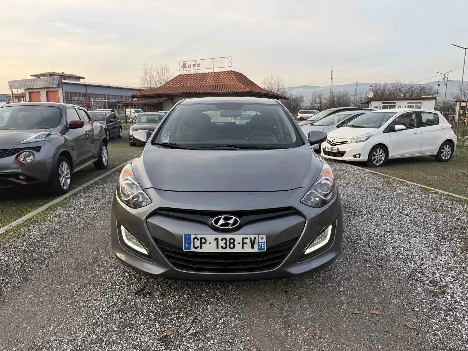 Hyundai I30 1.6 CRDI.110K, снимка 2 - Автомобили и джипове - 55738388