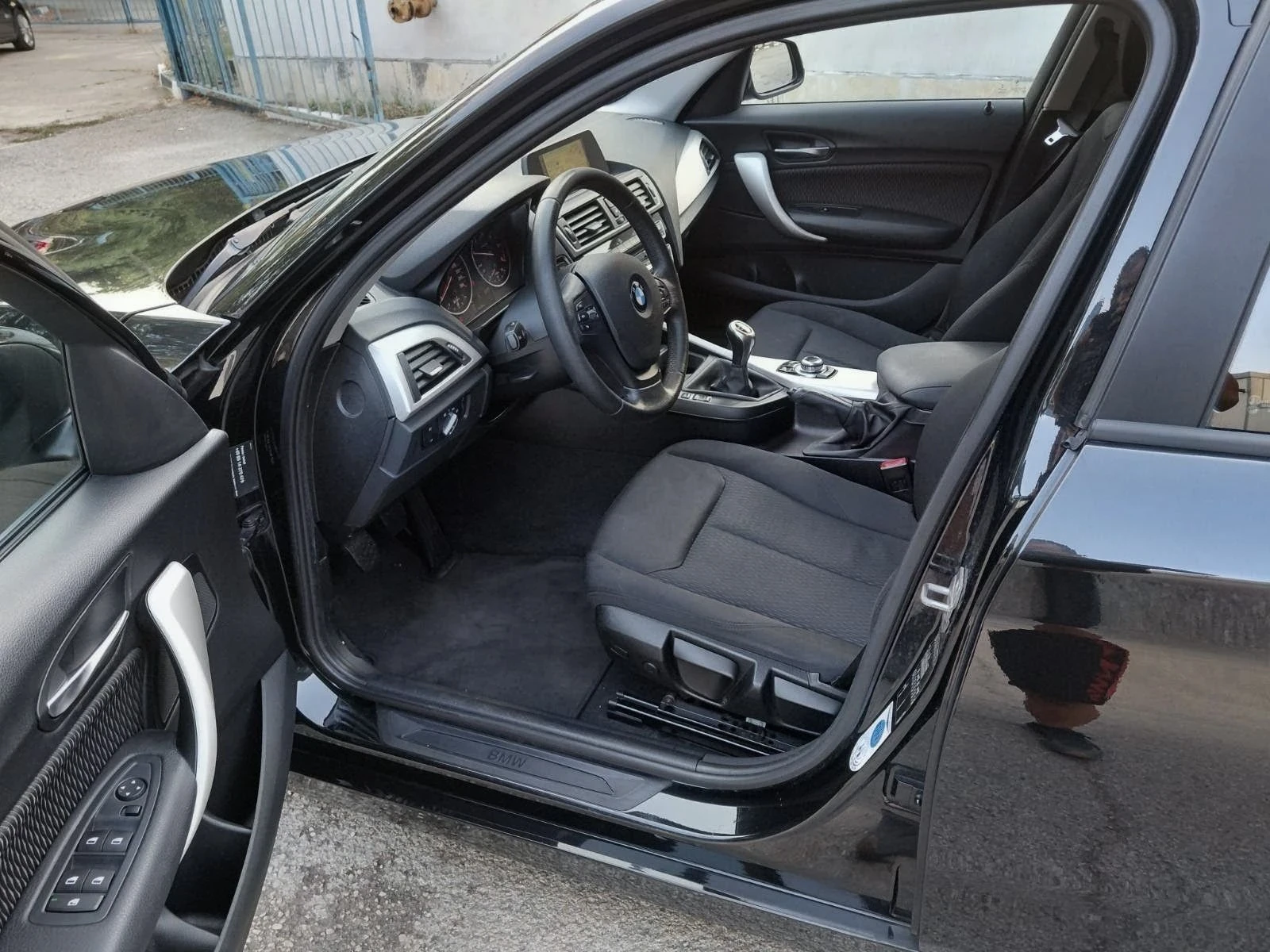 BMW 116 D FACE NAVI, снимка 8 - Автомобили и джипове - 55929286