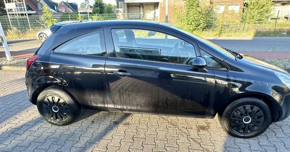 Opel Corsa, снимка 3 - Автомобили и джипове - 55961588