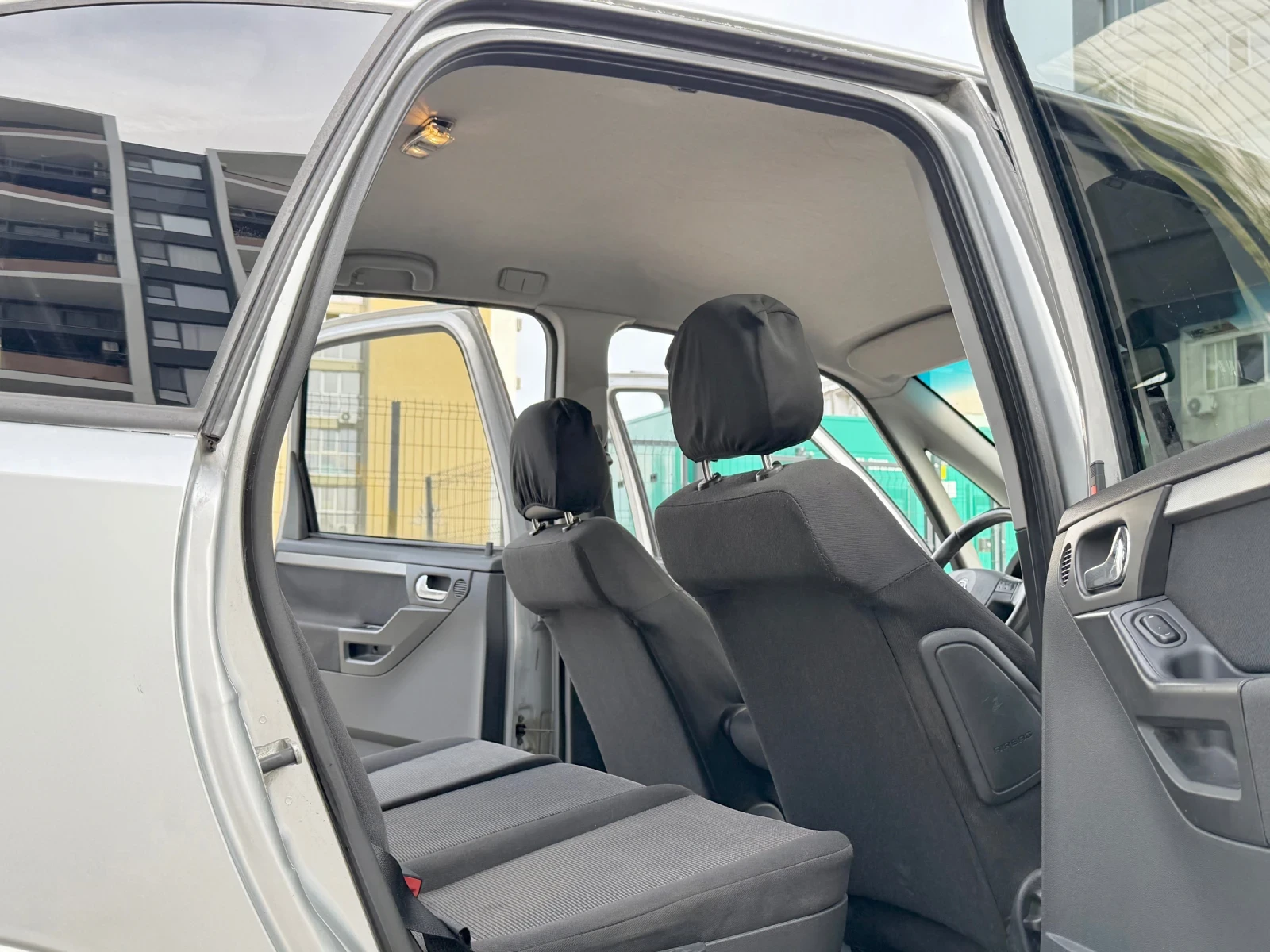 Opel Meriva 1.6 ГАЗ/БЕНЗИН, снимка 11 - Автомобили и джипове - 56087575