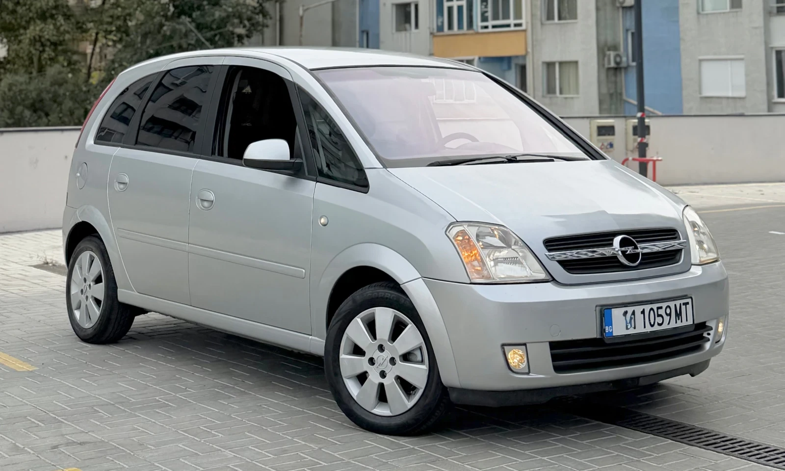 Opel Meriva 1.6 ГАЗ/БЕНЗИН, снимка 2 - Автомобили и джипове - 56087575