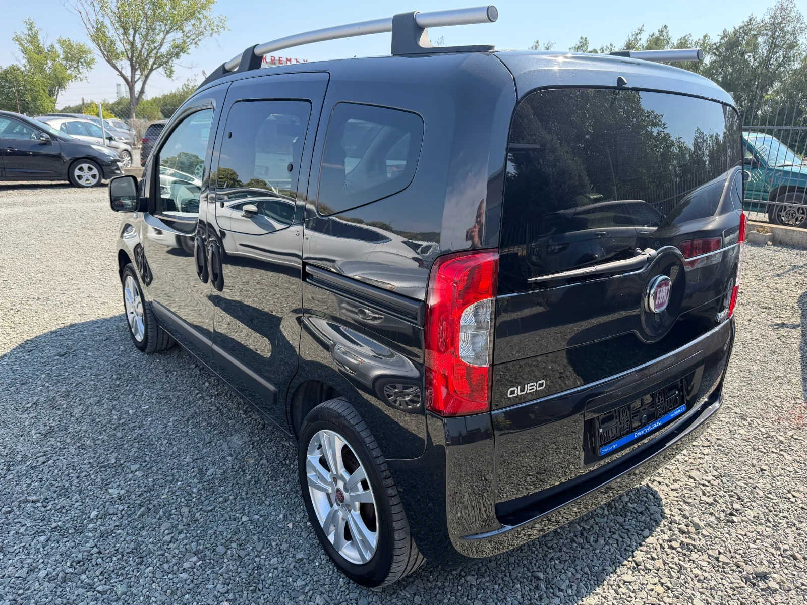 Fiat Qubo 1.4I, снимка 5 - Автомобили и джипове - 56194831