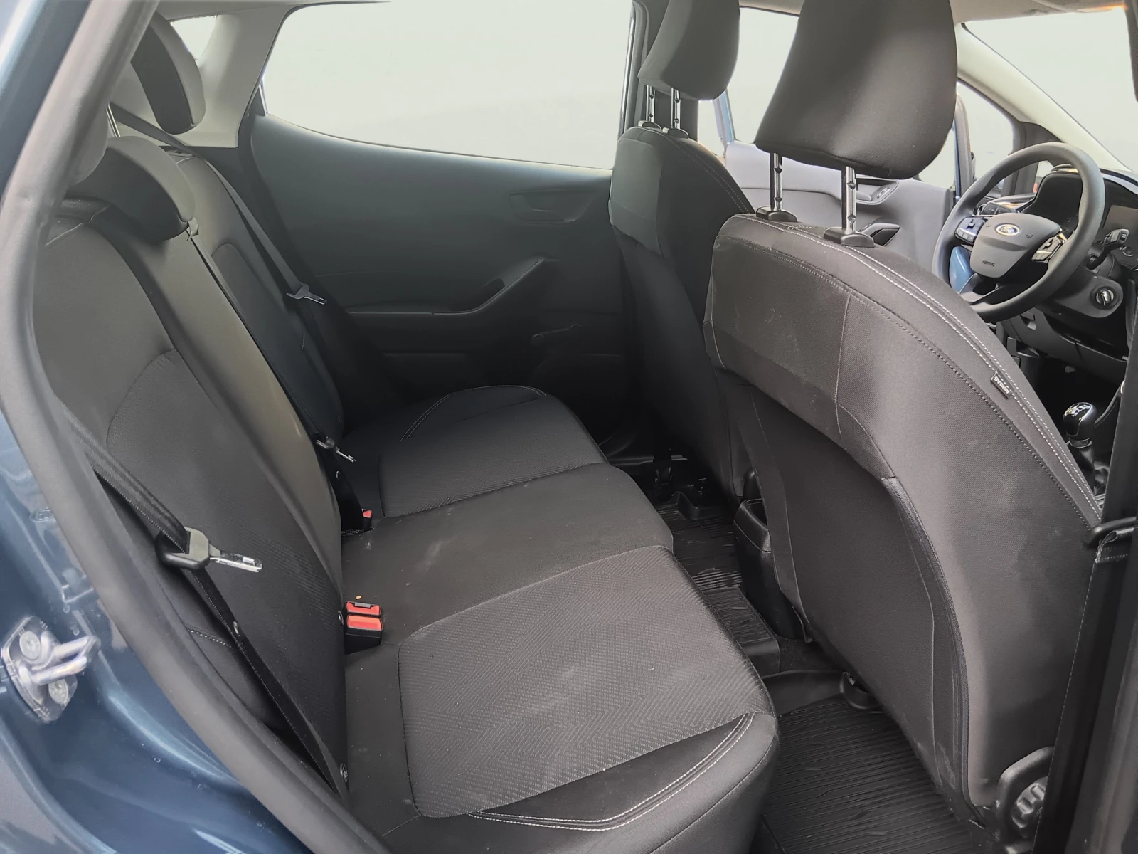 Ford Fiesta 1.1 Duratec, снимка 12 - Автомобили и джипове - 56273953