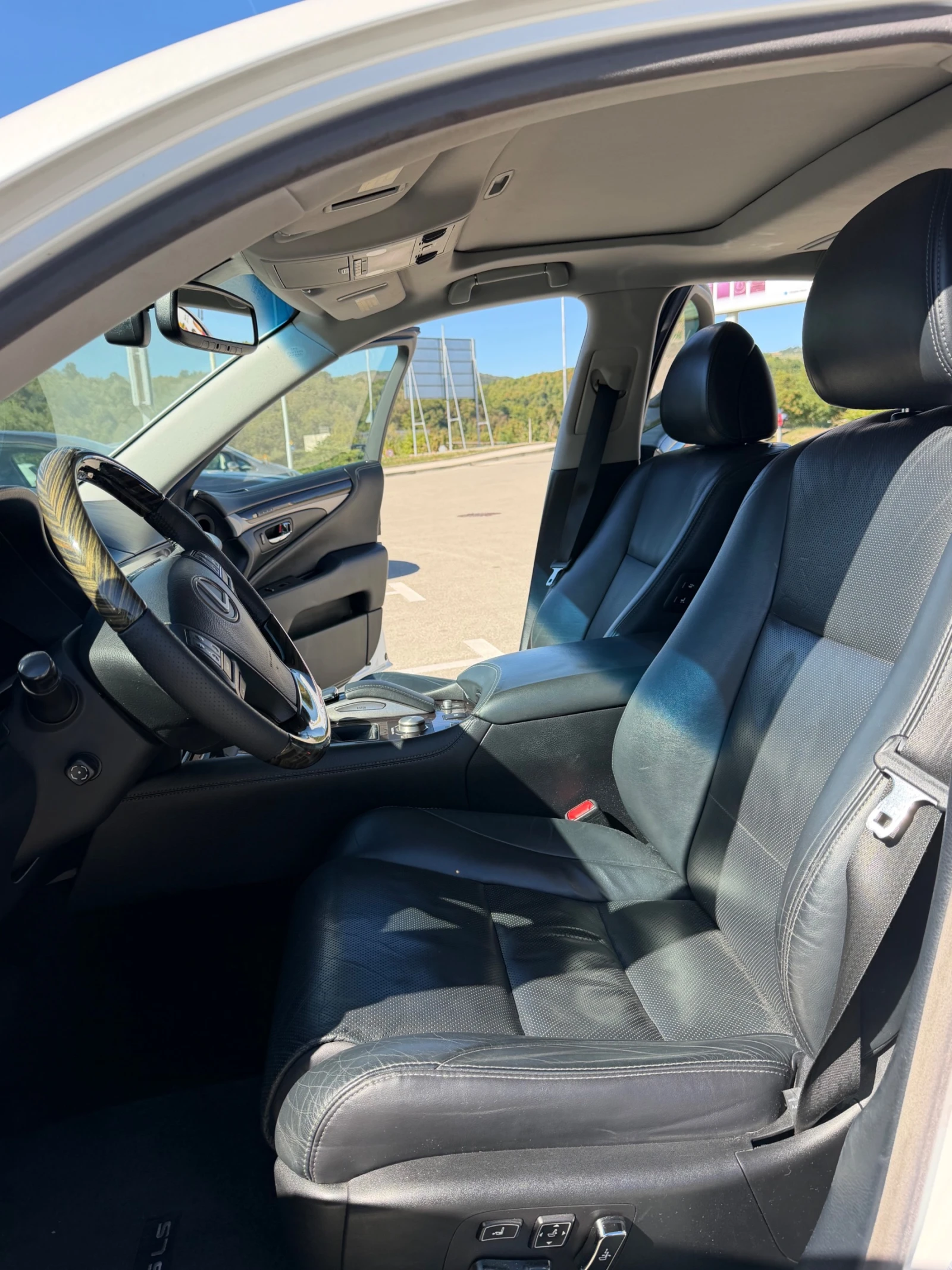 Lexus LS 460, снимка 9 - Автомобили и джипове - 56346651