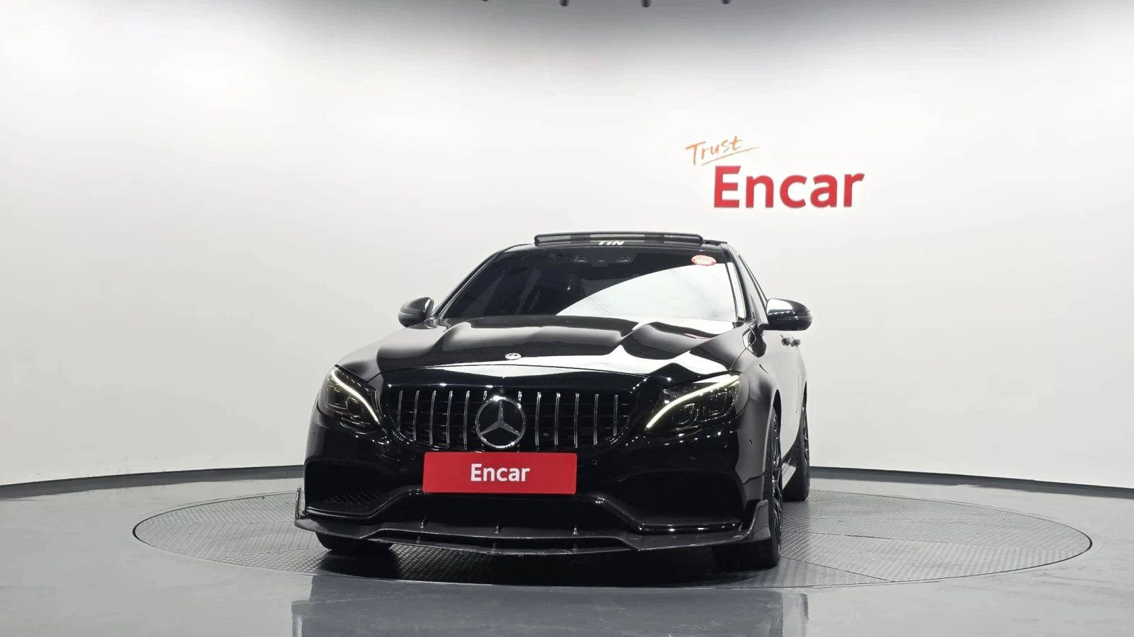 Mercedes-Benz C 63 AMG, снимка 3 - Автомобили и джипове - 56685479