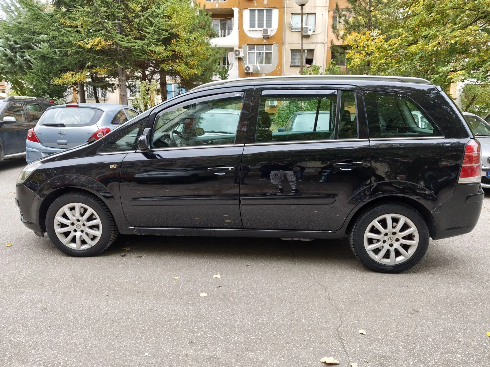Opel Zafira 1.6 CNG Метан, снимка 3 - Автомобили и джипове - 56730491