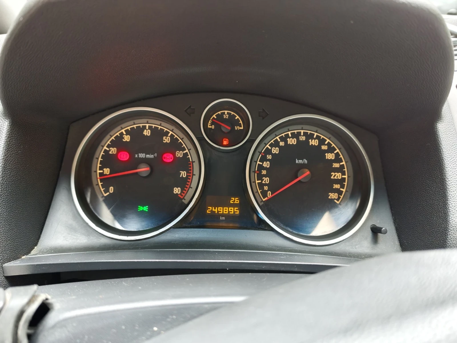 Opel Zafira 1.6 CNG Метан, снимка 8 - Автомобили и джипове - 56730491
