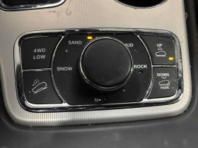 Jeep Grand cherokee SUMMIT* Обдух* Distronic* Пано* H&K, снимка 9