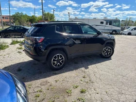 Jeep Compass * Trailhawk * CARFAX * ОПЦИЯ ЗА ФИНАНСИРАНЕ , снимка 16