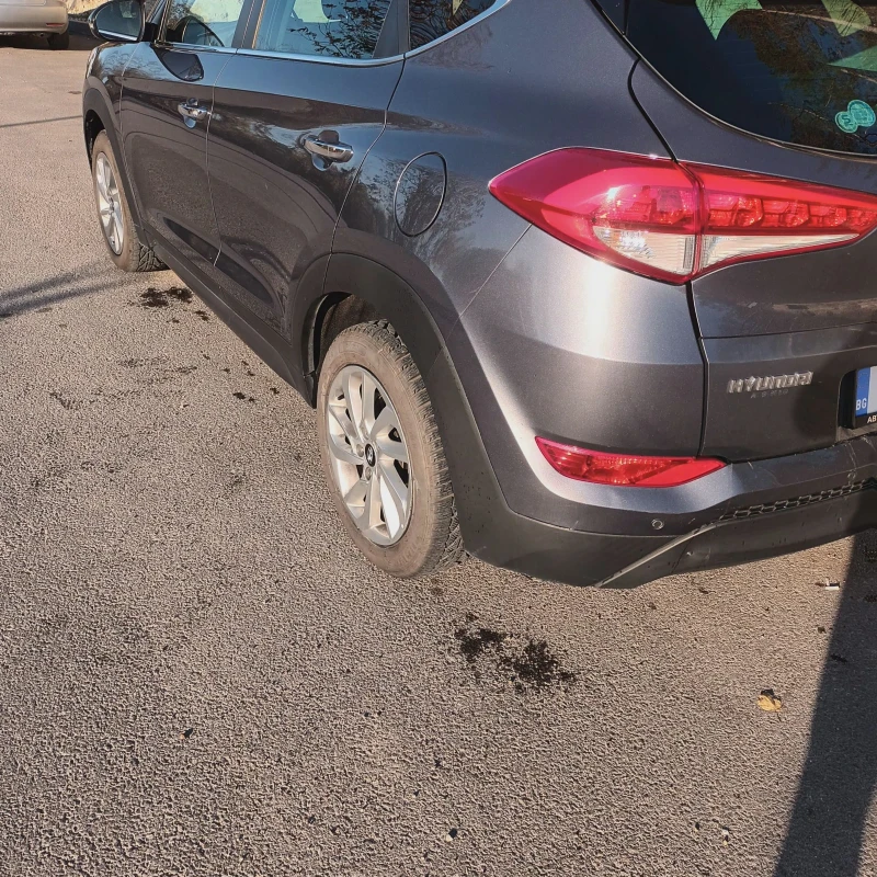 Hyundai Tucson 1.7GDI.KEYLESS NAVI, KAMERA, LED, снимка 4 - Автомобили и джипове - 47912370