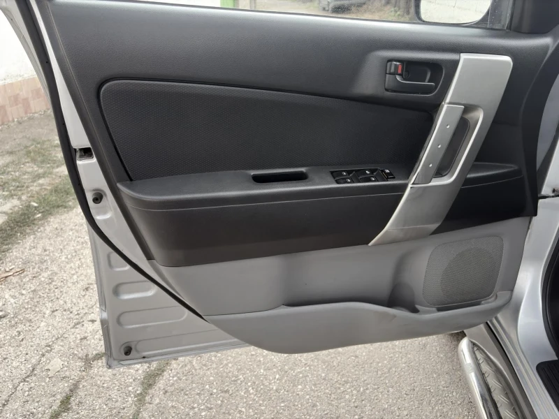 Daihatsu Terios 1.5, снимка 9 - Автомобили и джипове - 51713876