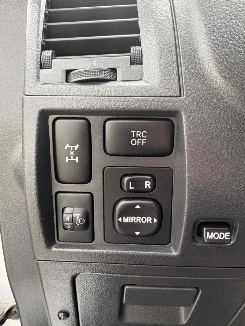 Daihatsu Terios 1.5, снимка 4 - Автомобили и джипове - 51713876