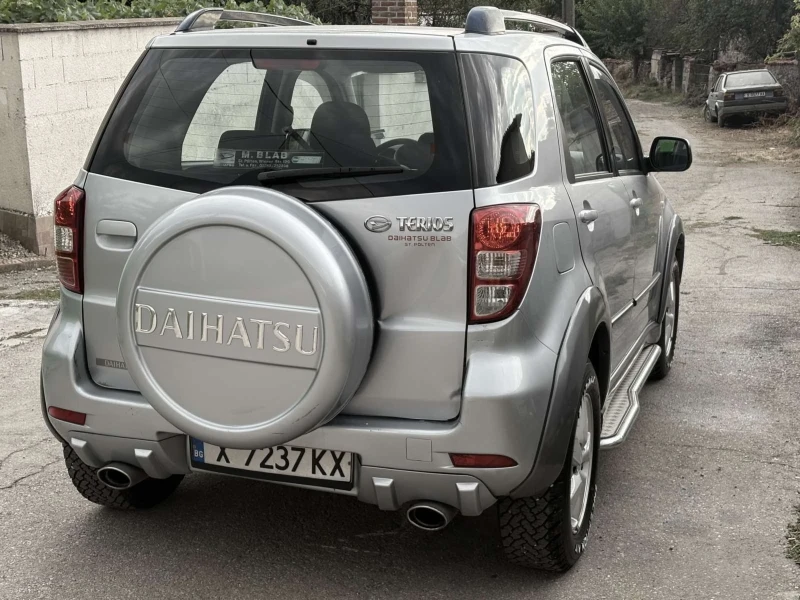 Daihatsu Terios 1.5, снимка 2 - Автомобили и джипове - 51713876