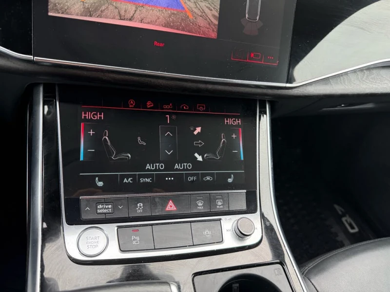 Audi Q7 * S-Line* * HeadUp* AвтоКредит* (ЦЕНА ДО БГ), снимка 13 - Автомобили и джипове - 53397481