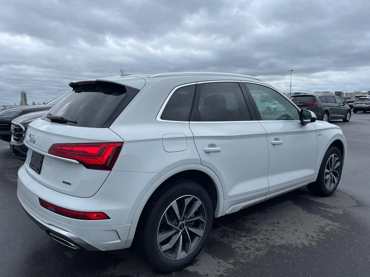 Audi Q5 * PROGRESSIV * CARFAX * ОПЦИЯ ЗА ФИНАНСИРАНЕ  - изображение 5