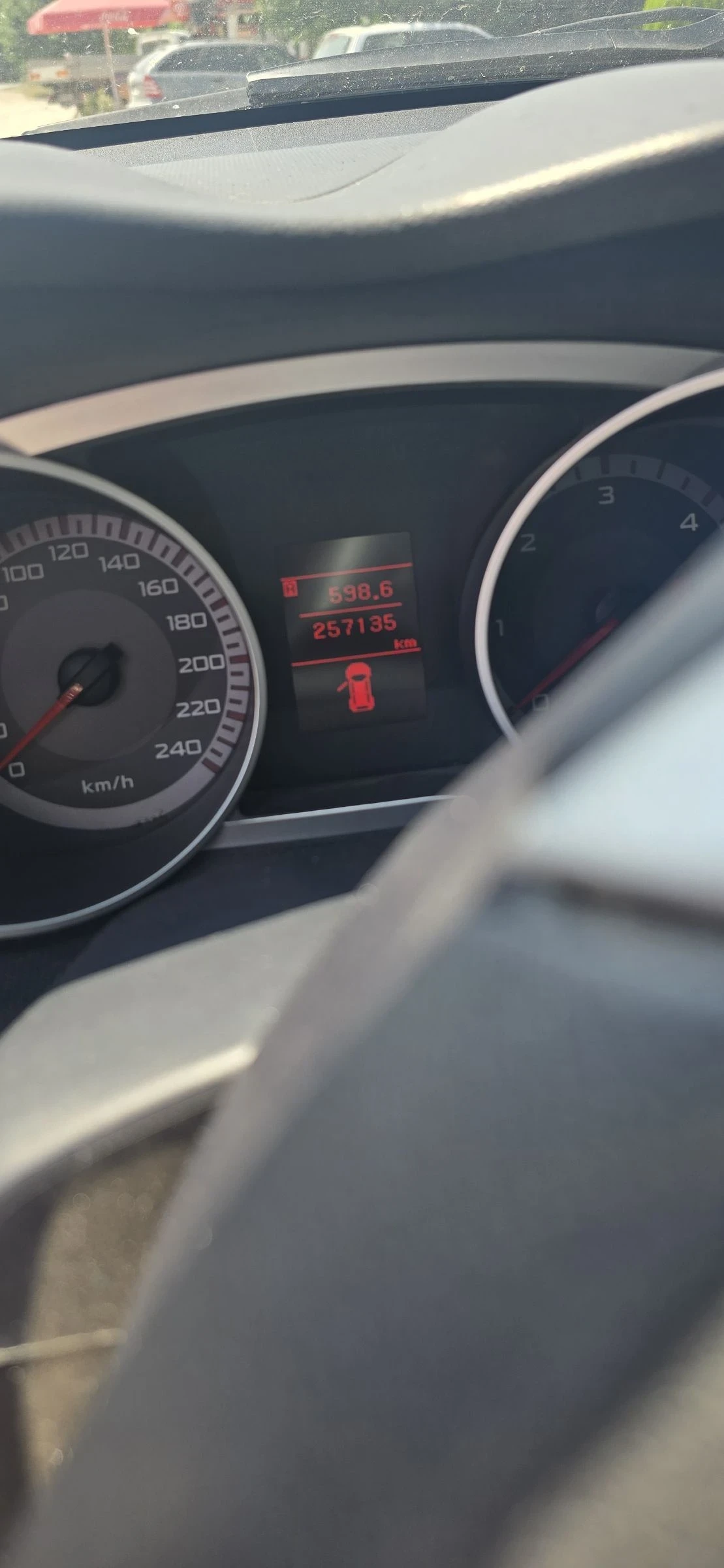 Citroen C-Crosser 4?4- 7местна - изображение 7