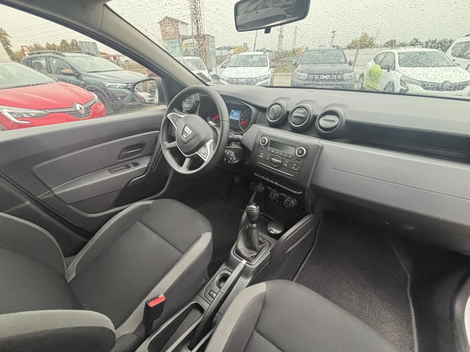 Dacia Duster TCe 95..  42 BVM6 | Mobile.bg   11