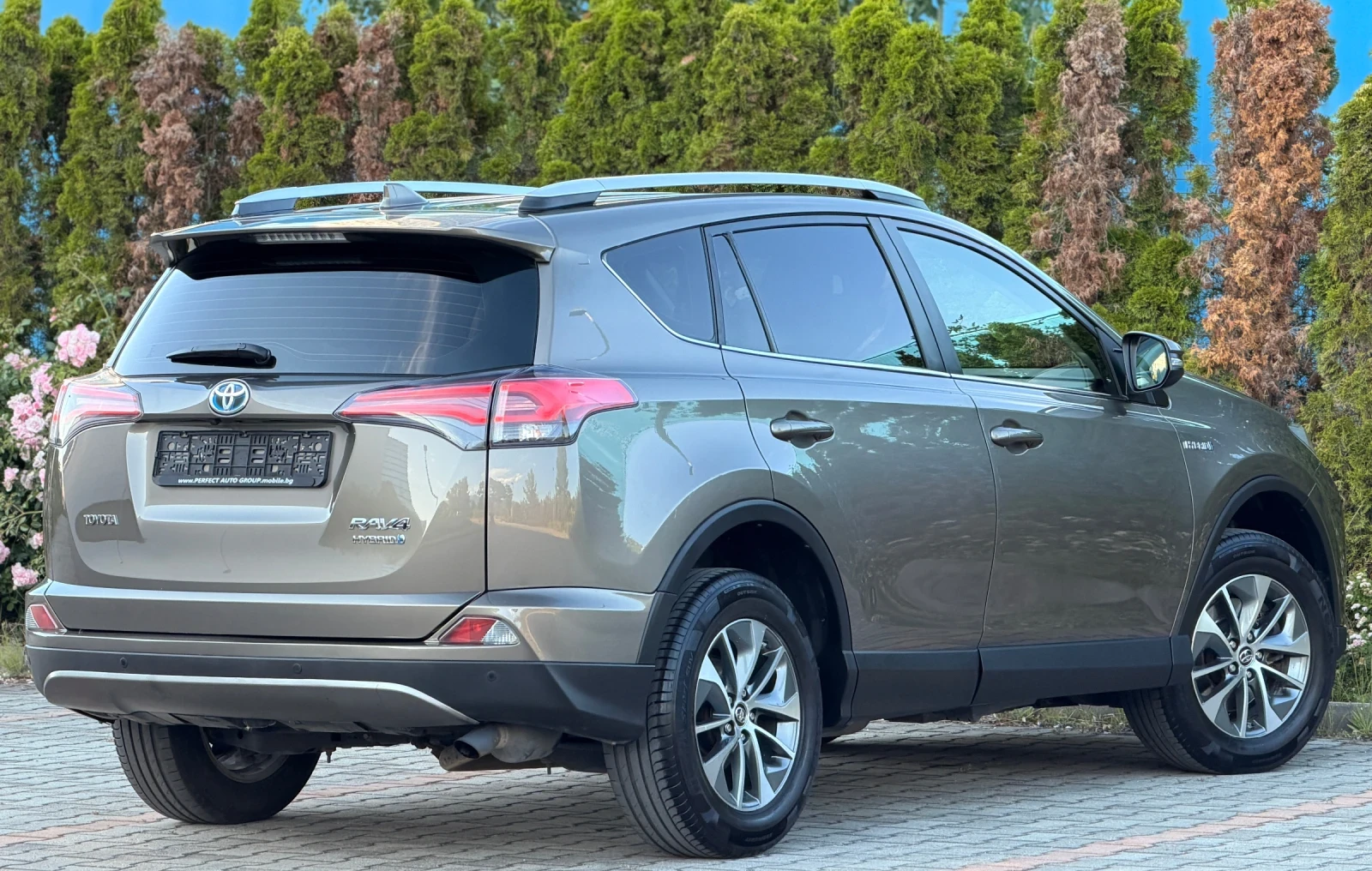 Toyota Rav4 2.5HYBRID-AWD-4X4-KEYLESS-КАМЕРА-НАВИ-157Х.КМ-ТОП!, снимка 5 - Автомобили и джипове - 53177957