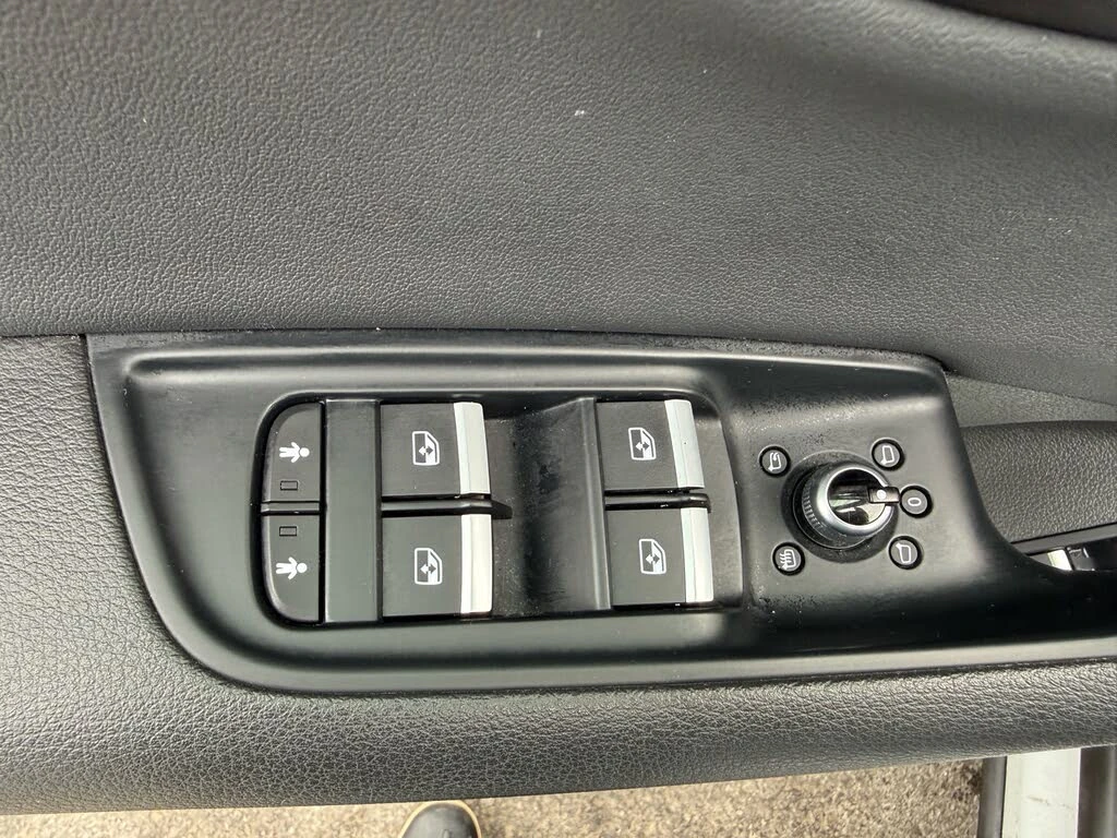 Audi Q7 * S-Line* * HeadUp* A���������* (���� �� ��) | Mobile.bg � ����������� 16