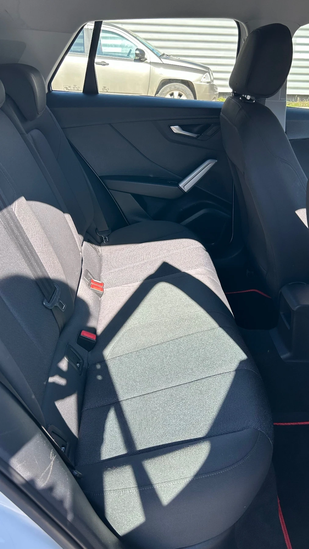 Audi Q2 1.4 TFSI, снимка 13 - Автомобили и джипове - 53668944