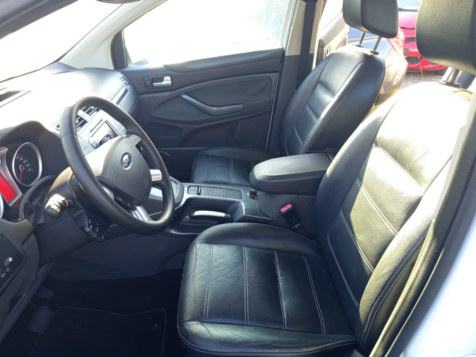 Ford Kuga SWISS-PLATINIUM, снимка 13 - Автомобили и джипове - 53814394