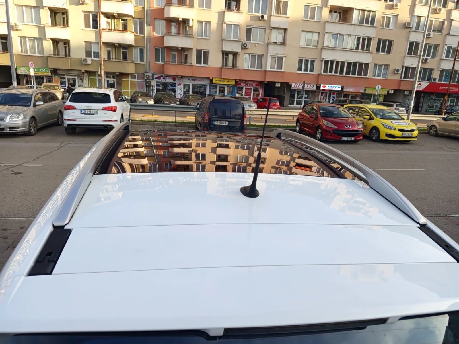 Ford Kuga SWISS-PLATINIUM, снимка 7 - Автомобили и джипове - 53814394