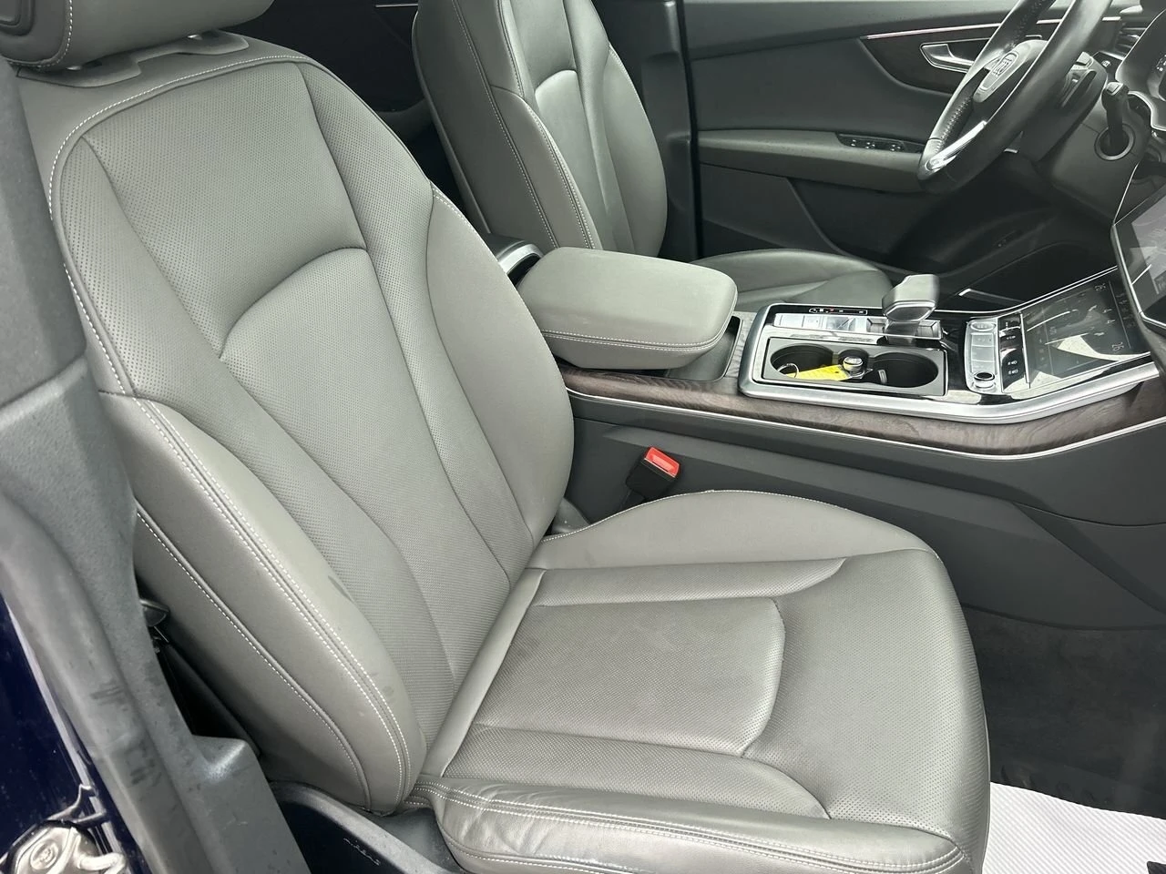 Audi Q8 TECHNIK S LINE С РЕГИСТРАЦИЯ & АВТО КРЕДИТ, снимка 15 - Автомобили и джипове - 53990426