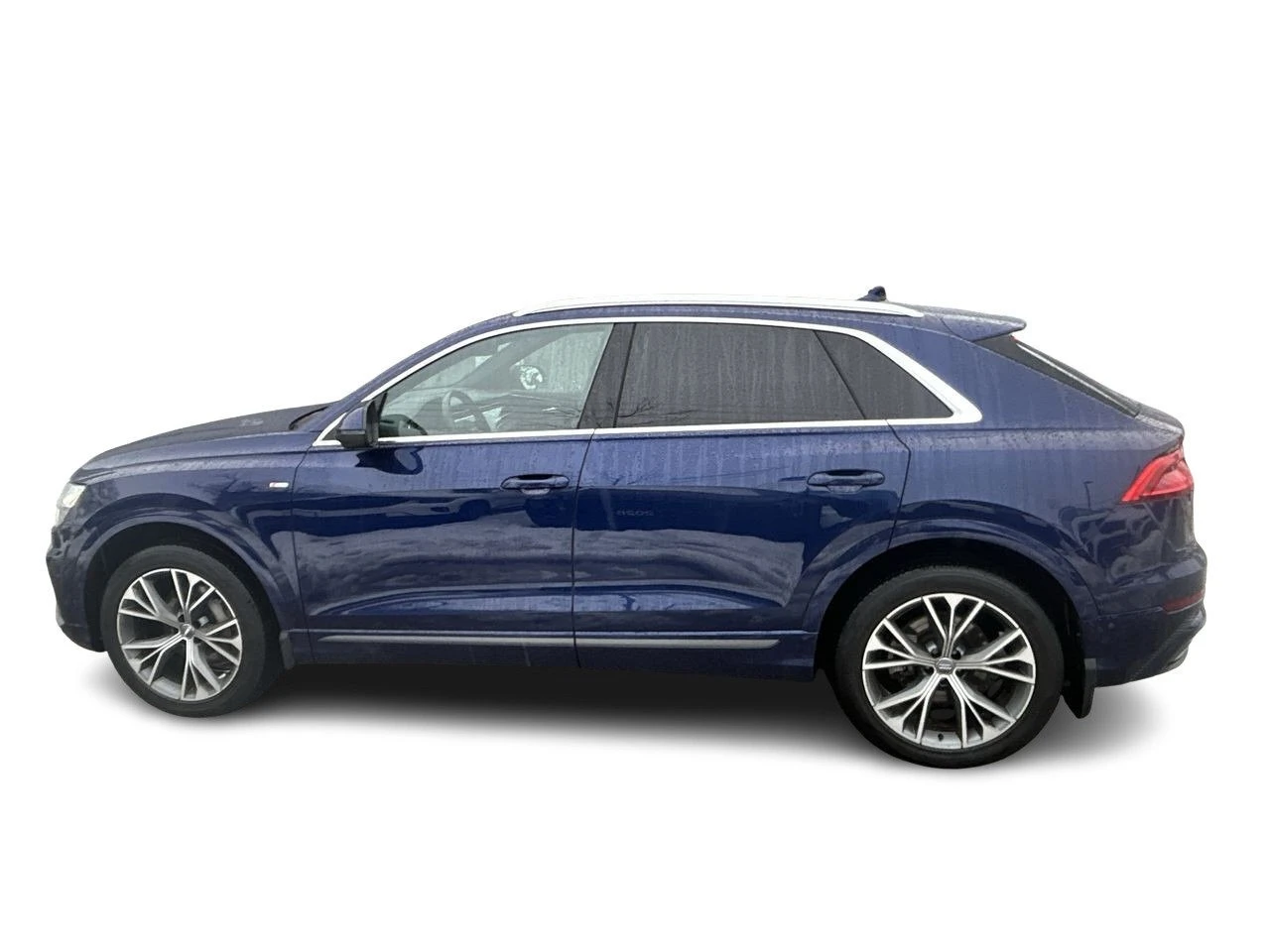 Audi Q8 TECHNIK S LINE С РЕГИСТРАЦИЯ & АВТО КРЕДИТ, снимка 4 - Автомобили и джипове - 53990426