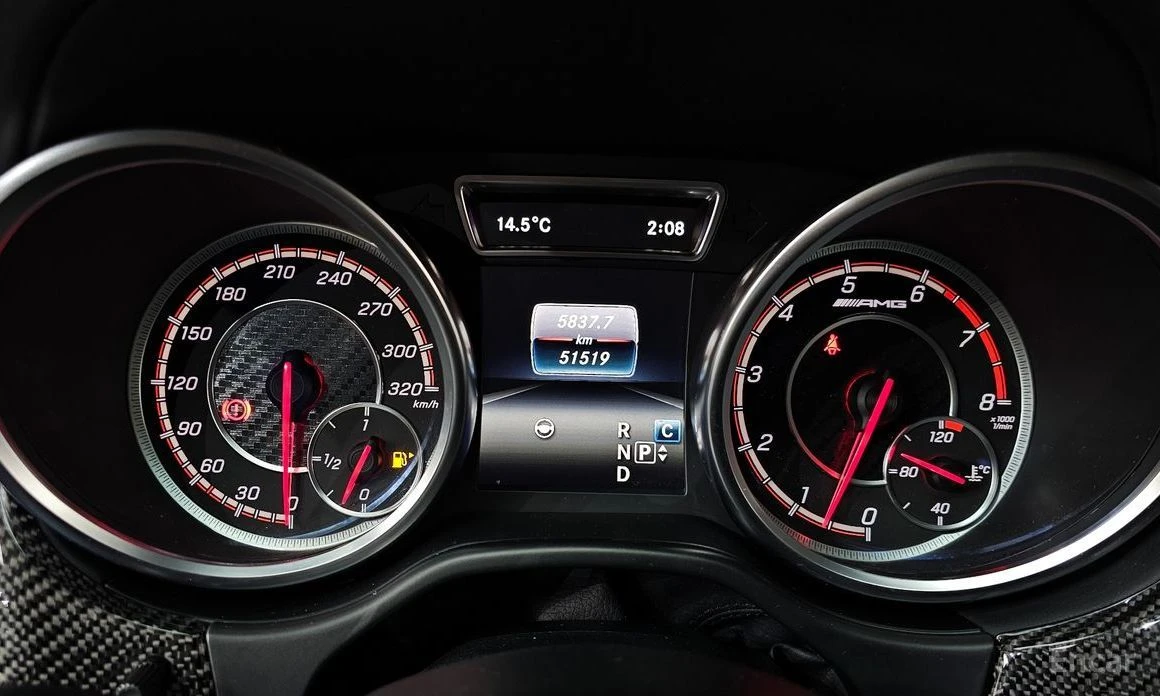 Mercedes-Benz GLE 63 S AMG, снимка 8 - Автомобили и джипове - 54108161