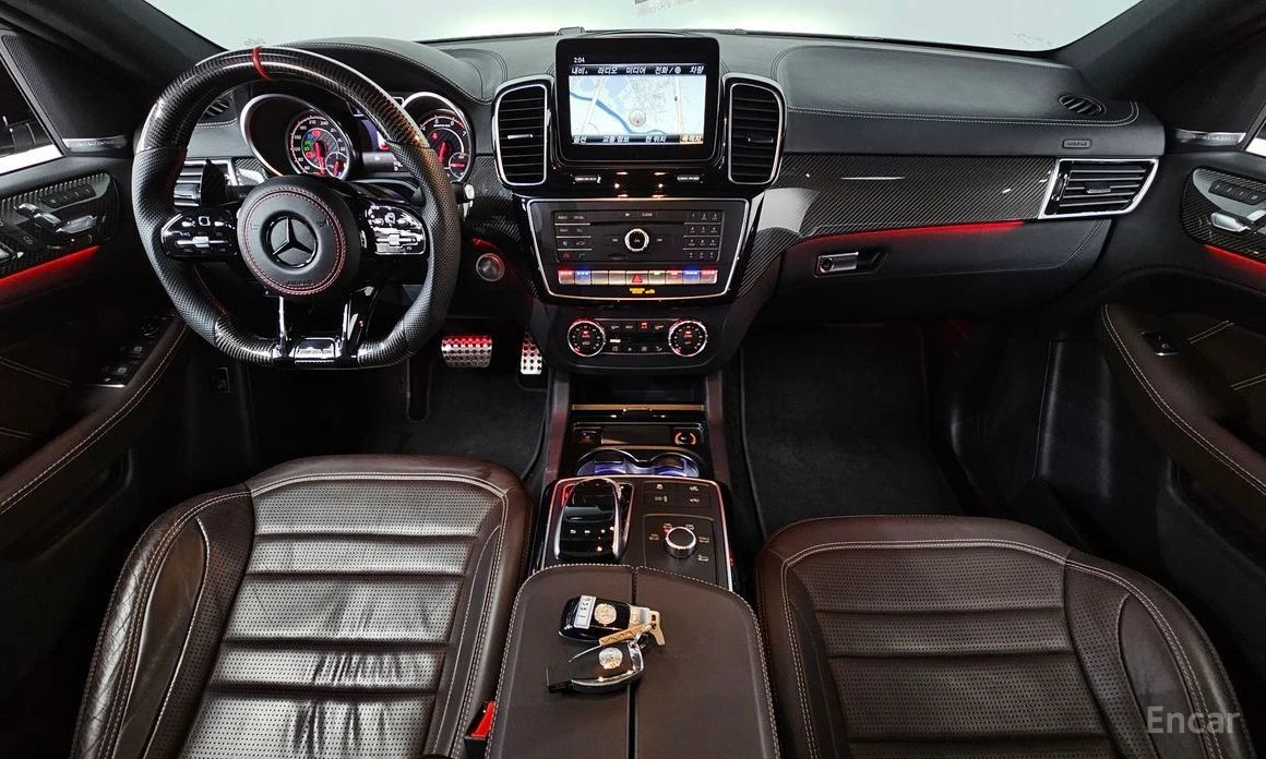 Mercedes-Benz GLE 63 S AMG, снимка 7 - Автомобили и джипове - 54108161