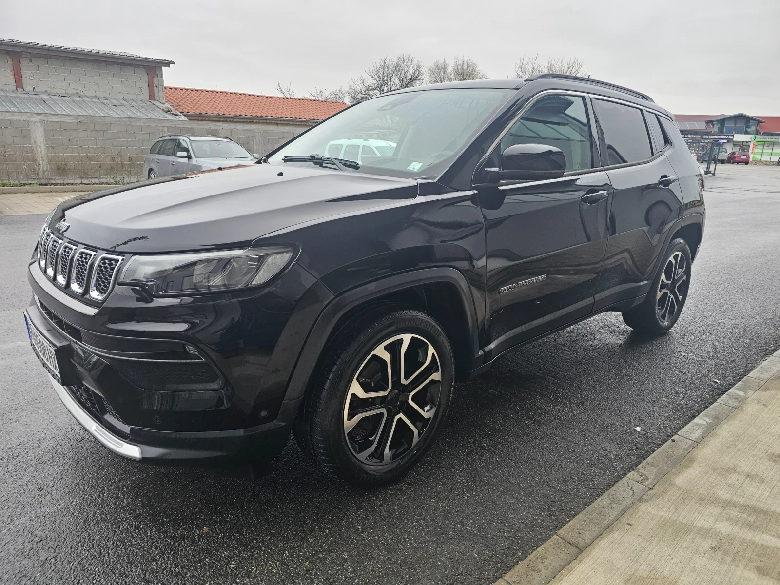 Jeep Compass Hybrid , снимка 12 - Автомобили и джипове - 54220036