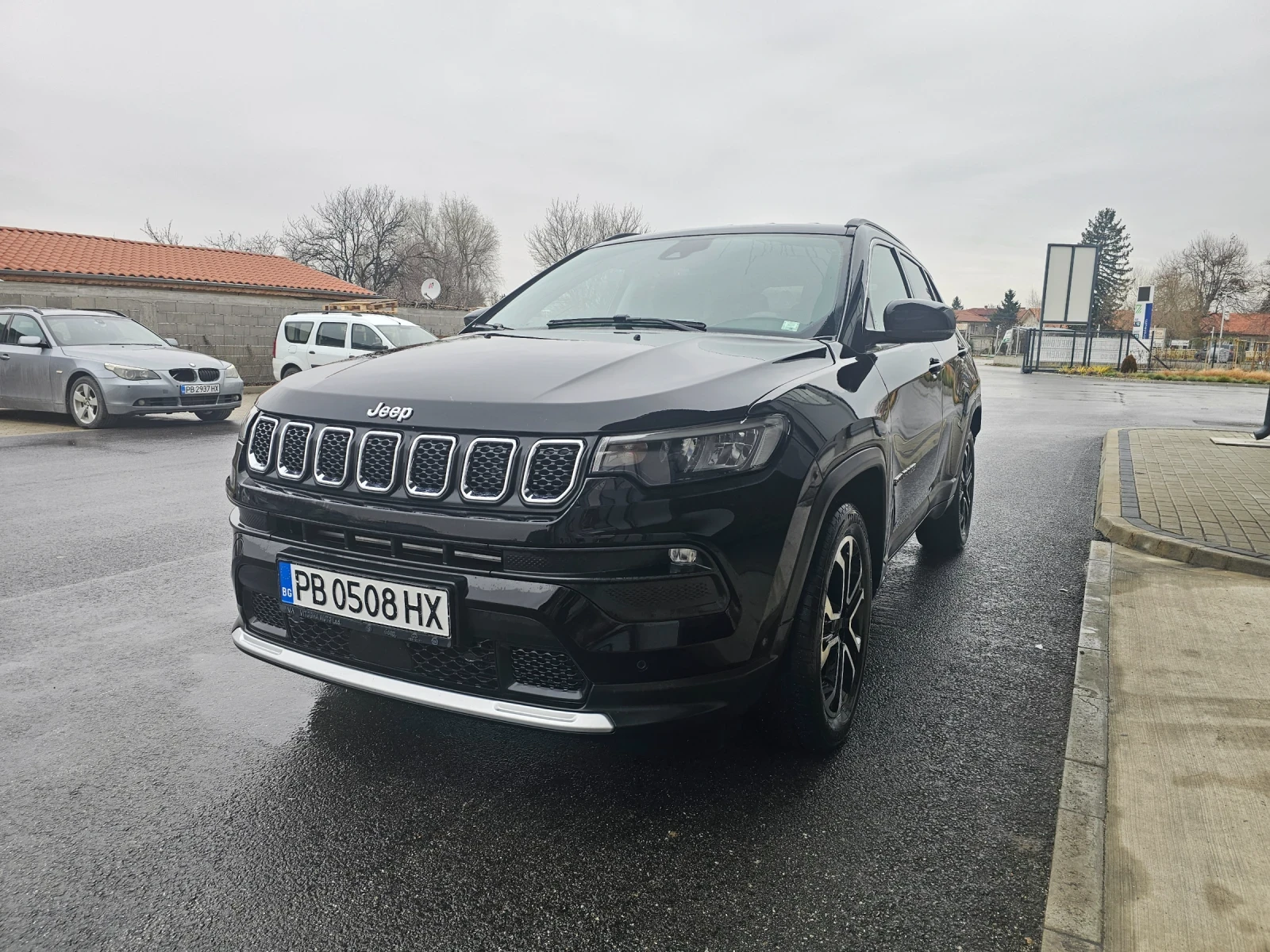 Jeep Compass Hybrid , снимка 13 - Автомобили и джипове - 54220036