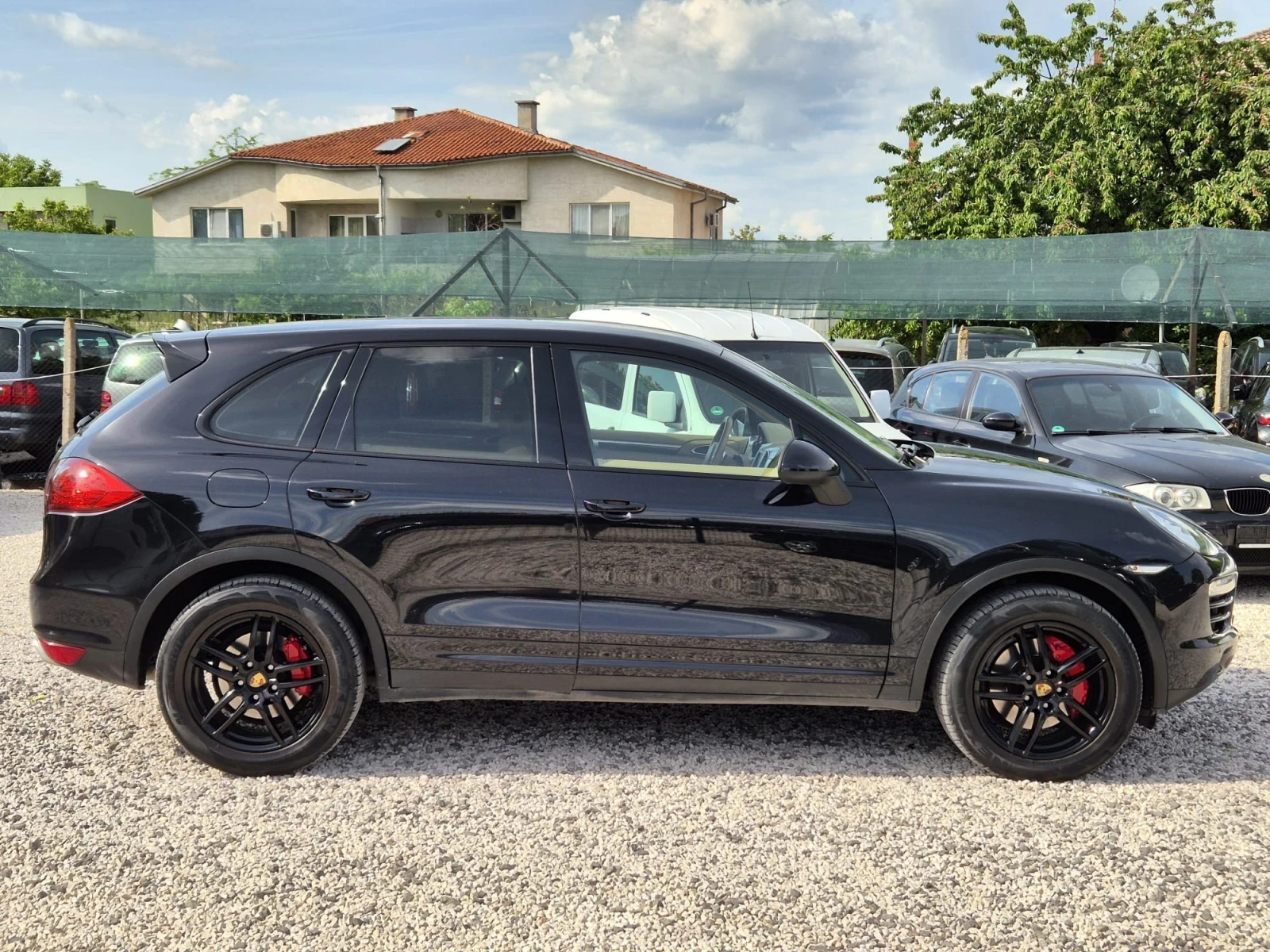 Porsche Cayenne Регистриран/Обслужен/Топ Състояние/, снимка 3 - Автомобили и джипове - 54670246