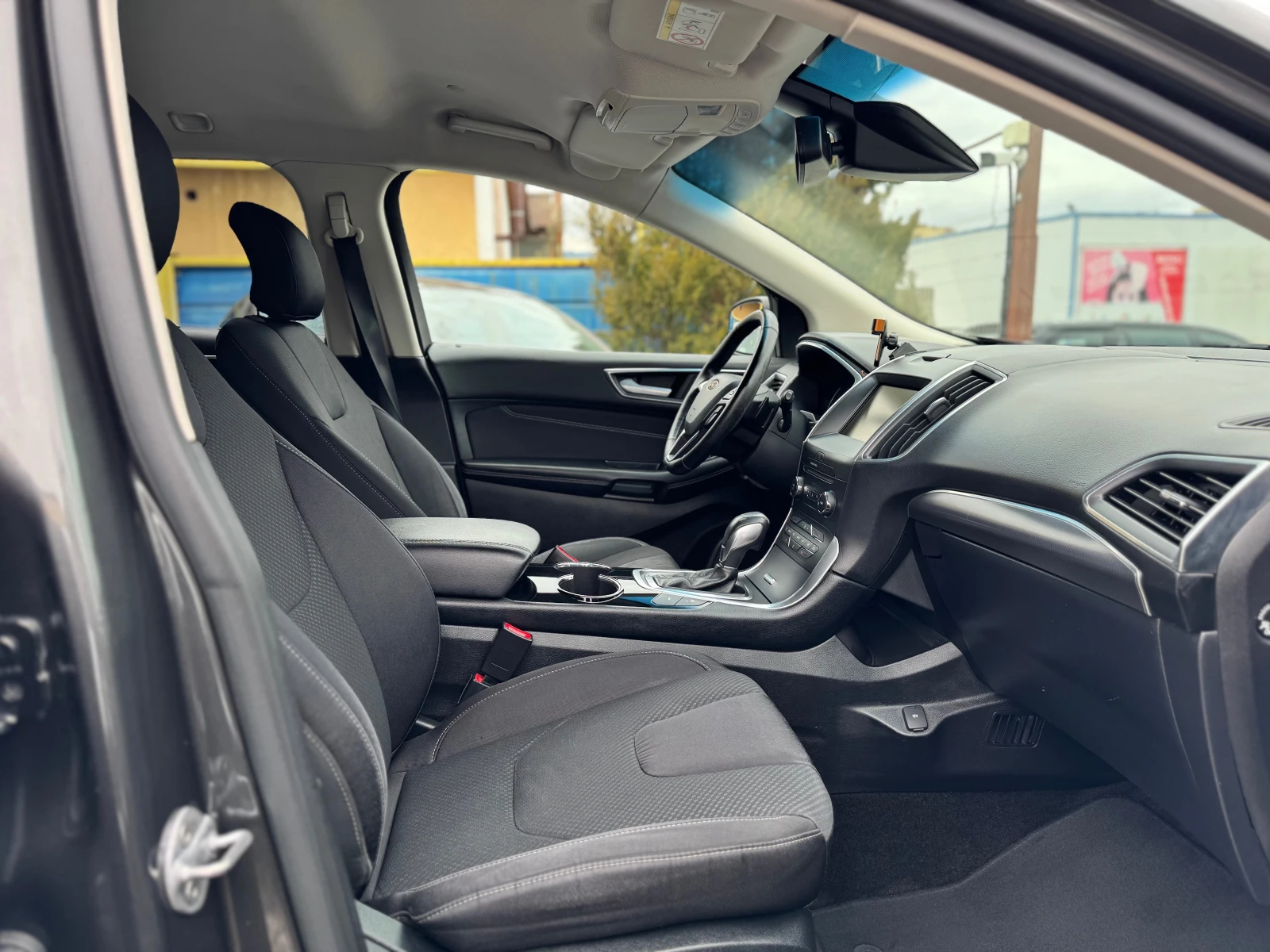 Ford Edge 2.0TDCI* NAVI* 4x4* KeyLess* Kamera, снимка 10 - Автомобили и джипове - 54762525