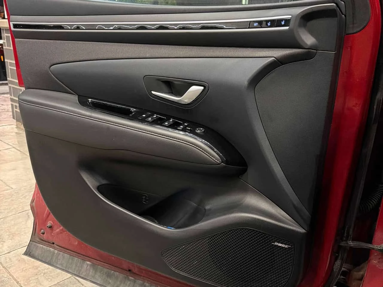 Hyundai Tucson * Ultimate *  �������� * ���� * KEYLESS * 2 �����  | Mobile.bg � ����������� 12