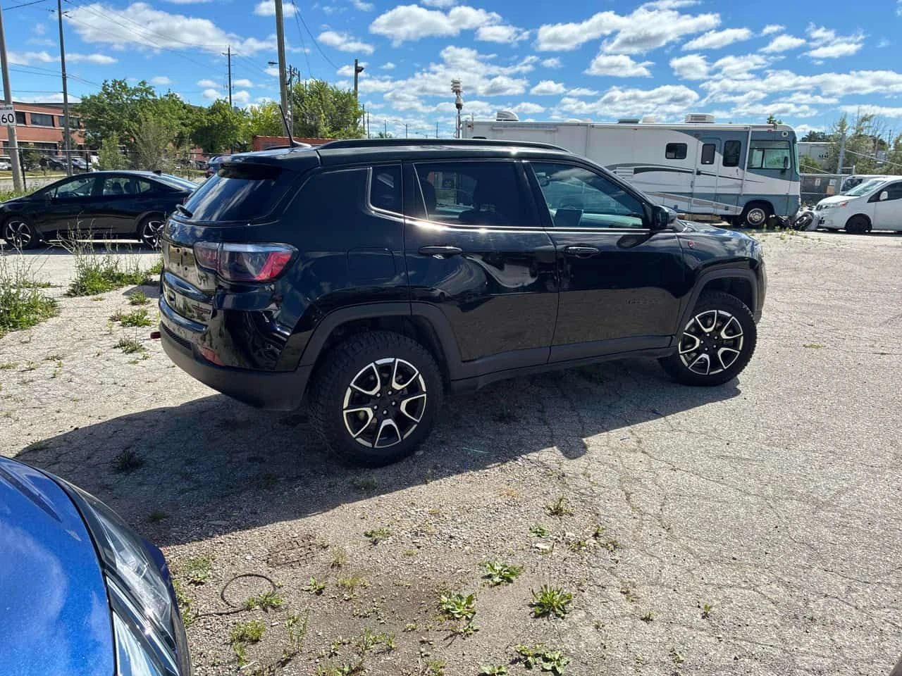 Jeep Compass * Trailhawk * CARFAX * ОПЦИЯ ЗА ФИНАНСИРАНЕ , снимка 3 - Автомобили и джипове - 55246319