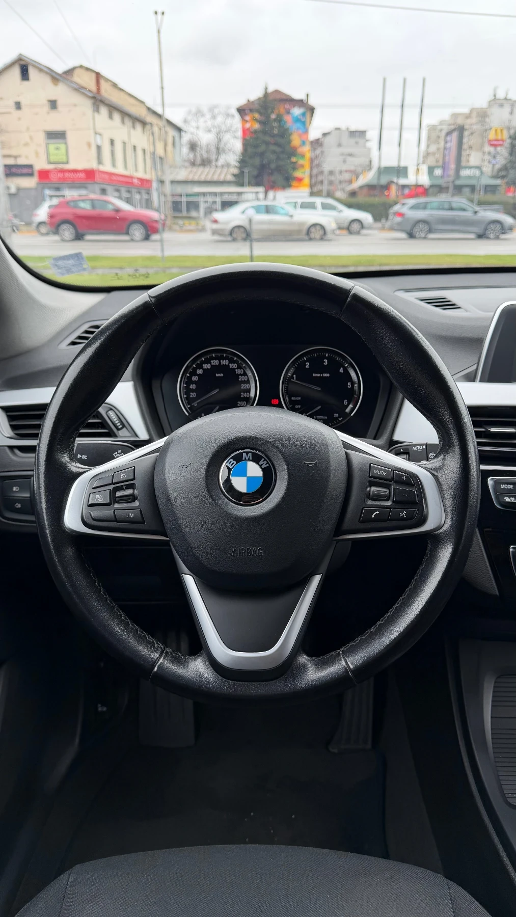 BMW X1 2.0D sDrive, снимка 11 - Автомобили и джипове - 55961016